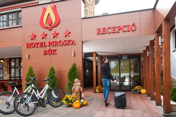 Hotel Piroska családbarát szálloda, gyerekbarát szállás
